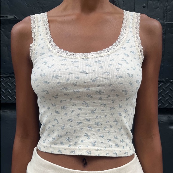 Brandy Melville Tops - Brandy Melville Floral Tank